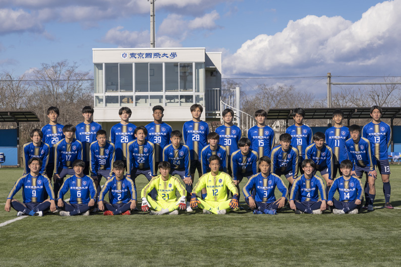 移動着上下Ｌ東京国際大学　サッカー部　ユニホーム　7番　移動着セット