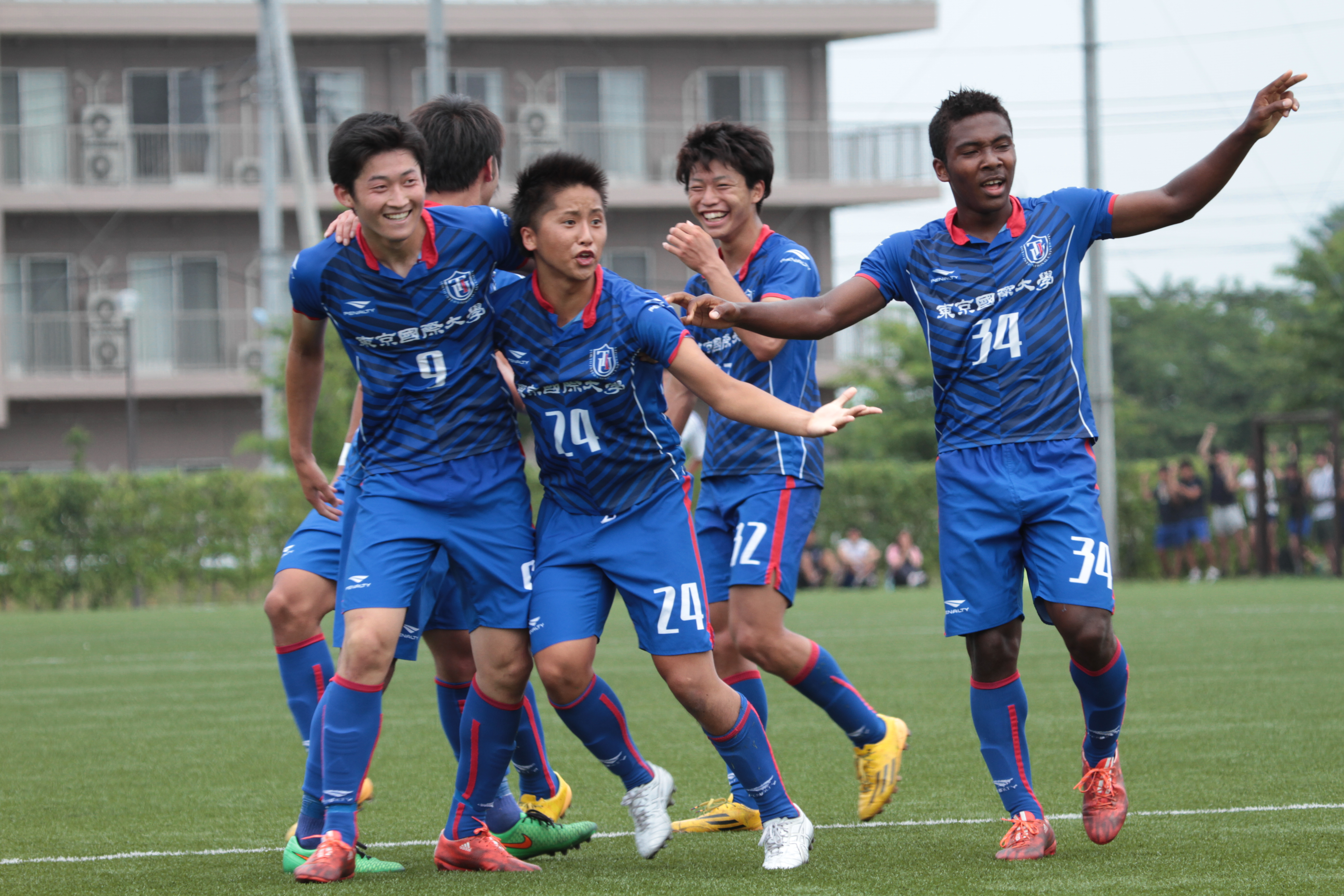 サッカー 関東大学サッカーリーグ 前期リーグ最終戦勝利 Vs 青山学院大学 ニュース サッカー部 東京国際大学